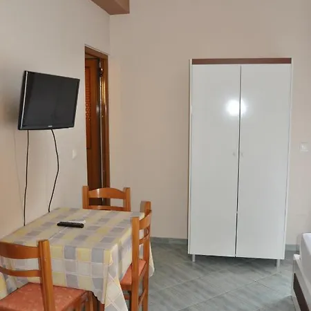 Гостевой дом Edi&linda Ксамил